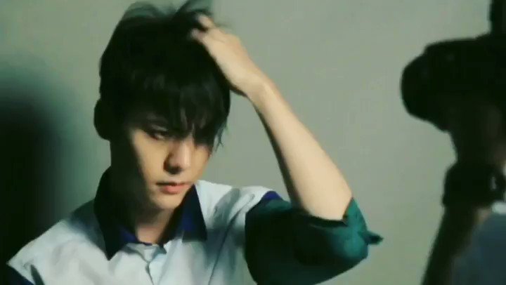 #陳偉霆 #williamchanwaiting #singer #fashion #photography
#actor #WilliamChan #igers #陈伟霆 #video #titok #kerastase
#hair #HairCare #hairoil
陈伟霆陳偉霆撩发太帅了
William Chan is so hot.