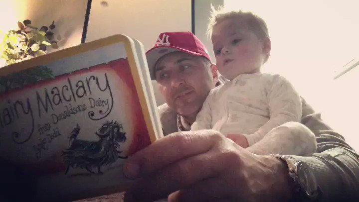 Fabian Coulthard (@FabianCoulthard) on Twitter photo 2019-06-19 08:31:48 Helmet off, Dad hat on.. #VASC Helmet off, Dad hat on.. #VASC