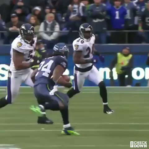 Pega esse juke MALDOSO do @MoneyLynch! Deixou o Hall of Famer Ray Lewis e o DL Jarret Johnson perdidinhos...🤯 #NFLBrasil