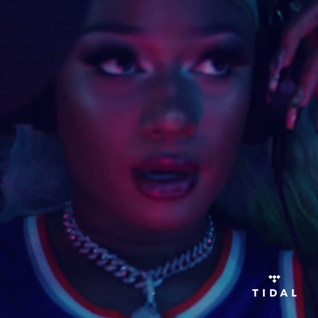 🔥 REAL HOT GIRL SHIT 🔥
Watch @theestallion show everyone how it's done on the latest episode of Bless The Booth: http://tdl.sh/ymIlQo