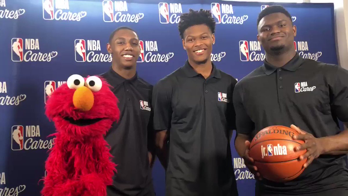 Excited to have our friend @Elmo hanging out with @Zionwilliamson, @RjBarrett6, and @camreddish today to celebrate @SesameStreet’s mission to help children everywhere grow smarter, stronger, and kinder!