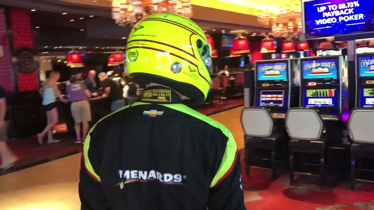 Simon Pagenaud (@simonpagenaud) on Twitter photo 2019-06-19 21:43:13 π°π² Not even CLOSE to the strangest character seen on the #Vegas strip today before the #NHLAwards π #Indycar @NHL π°π² Not even CLOSE to the strangest character seen on the #Vegas strip today before the #NHLAwards π #Indycar @NHL