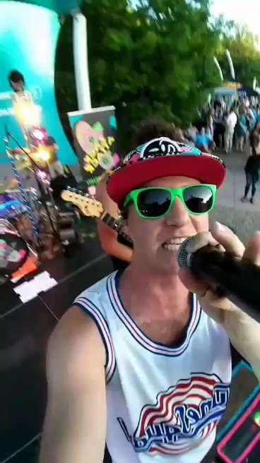 You can't hide 🙈 ZA's coming to a town near you!! This week:
Thu, @HofbrauhausNWPT @HofCollegeNight
Fri, @JimmyBsBar
Sat, The Spectacular Summer Cruise-In and Concert in Piqua, OH (12pm)
Sun, @oneillslex
#90skids #zackattack #greatest #throwback #partyband #ever #weliketoparty