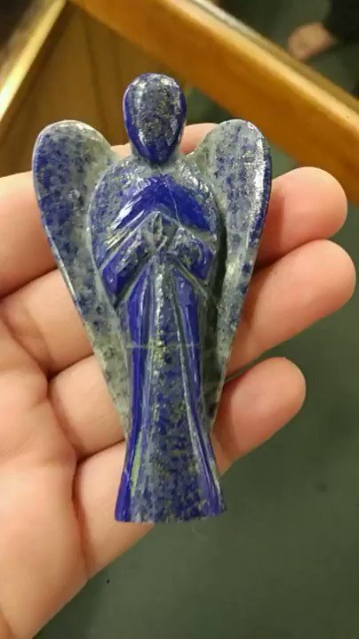 This Lapis Lazuli has been hand-cut and polished into the shape of an Angel with wings. ... A powerful Third Eye Chakra opener, Lapis Lazuli connects the physical and celestial kingdoms.
#lapislazuli #angel #superbminerals #gargotimuseum #crystalshop #shopnow #healing #crystals