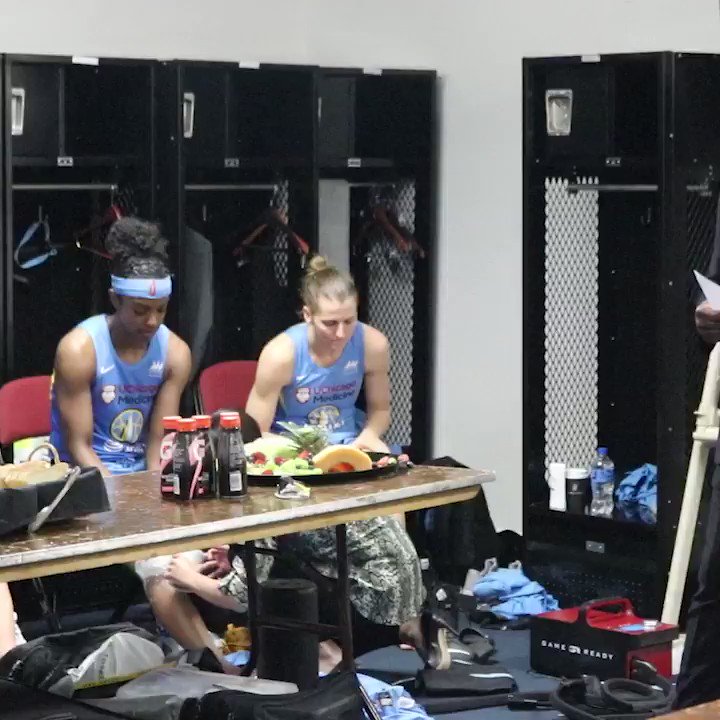 Amazing #content 🤙🏽🤙🏽🤙🏽
Courtney Vandersloot #WNBAVote
(Also now wondering if we’re gonna get some ripe, in-season “Into The Blue” episodes at some point 🙏🏽🙏🏽🙏🏽) #skytown