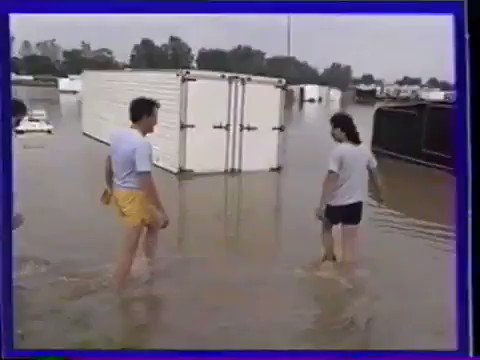 Today we go back to 1990 and the Springnationals flood. This just proves that rainouts are part of the storied history here at National Trail Raceway.
#nationaltrailraceway #ohiohistory #vintagedragracing #lickingcounty #columbus #nhradragracing #nhrahistory #ohiohistory