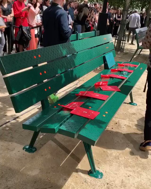 highsnobiety on X: It's all about the details💥This Louis Vuitton park  bench for Virgil Abloh's #SS20 show is crazy! #hsdesign 📹:   for Highsnobiety  / X