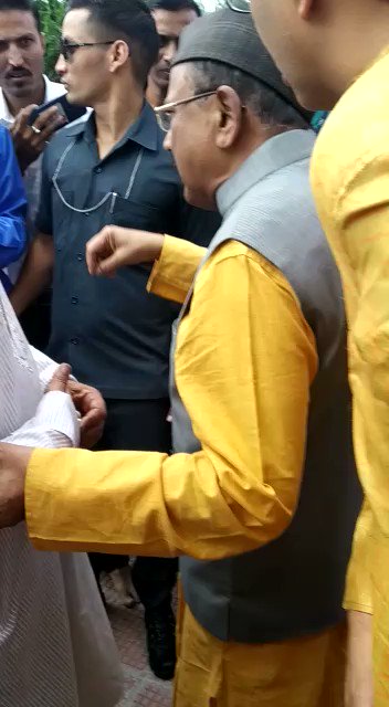 First time, the #country has got an #NSA who can easily mingle with the common man on the street. I guess this simplicity helps #AJitdoval and his team to successfully tackle the #security challenges faced by the nation. @aajtak @IndiaToday