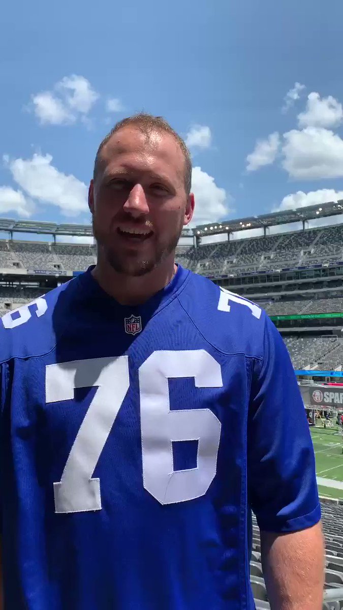 .@soldernate is having a blast at #Expo4NY presented by @QuestDX and wants to see YOU back at @MetLifeStadium tomorrow for more fun-filled activities!
@NBCNewYork | @Telemundo47