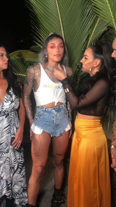 . @pabllovittar Você fez meu sonho se tornar realidade! Eu sou sua fã faz um tempão e não tem palavras