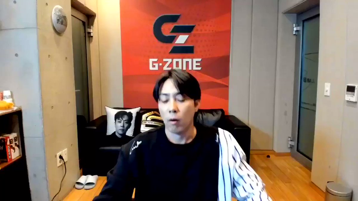 “I got it right”Can Eun Jiwon stop being so cute huhu i die #은지원 #EUNJIWON #ウンジウォン #殷志源 #G1 #원카인 #1KYNE #SECHSKIES #젝스키스 #GZONE