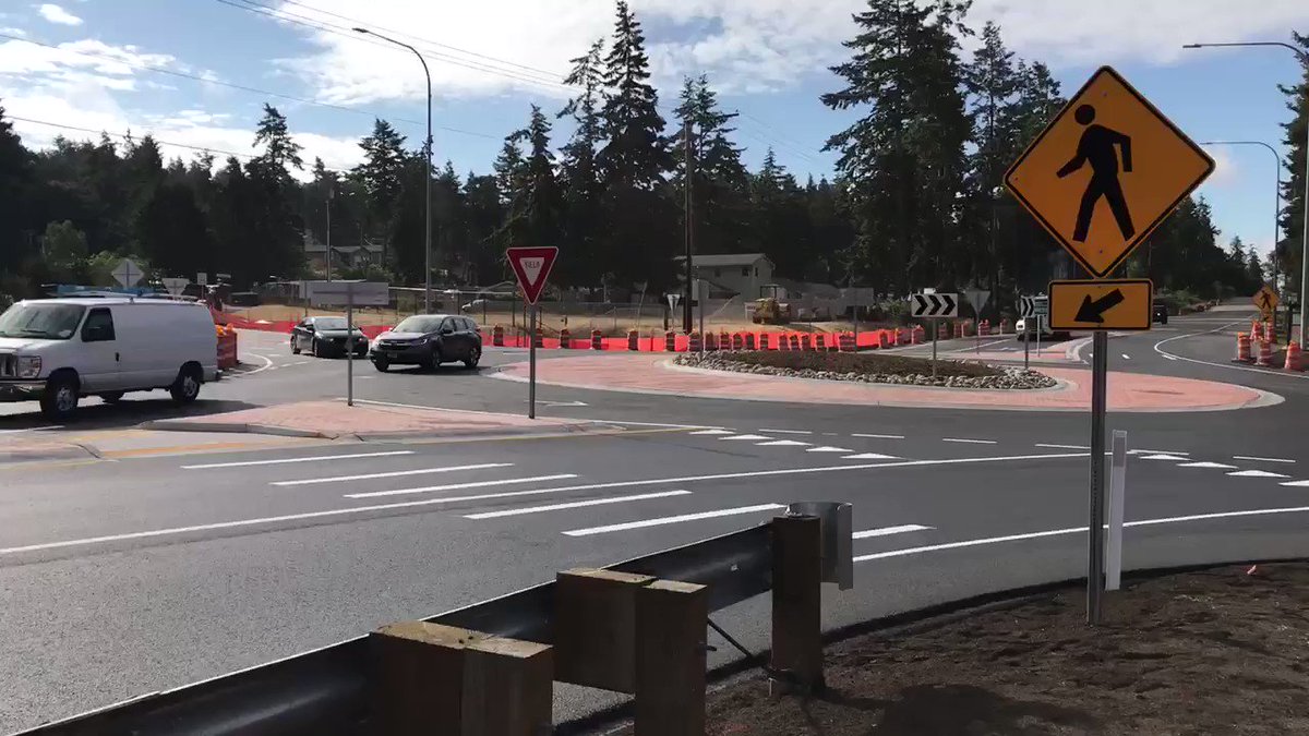 WSDOT North Traffic on Twitter "Swung by SR20RoundaBanta to see it in
