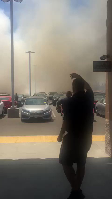 BREAKING VIDEO: More footage of vehicles ablaze at a Bakersfield, California, Carmax; some of the cars have reportedly exploded