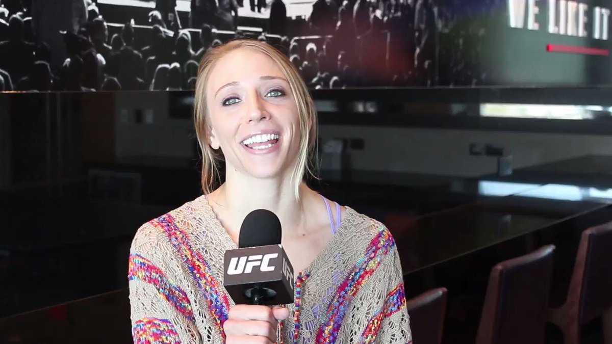 Had a blast talking to fellow Vegas local Emily Whitmire. She talked about some of her favorite memories of being on @UltimateFighter...here's one that's safe to repeat 🤣Our full chat coming soon @UFCNews #UFCMinneapolis