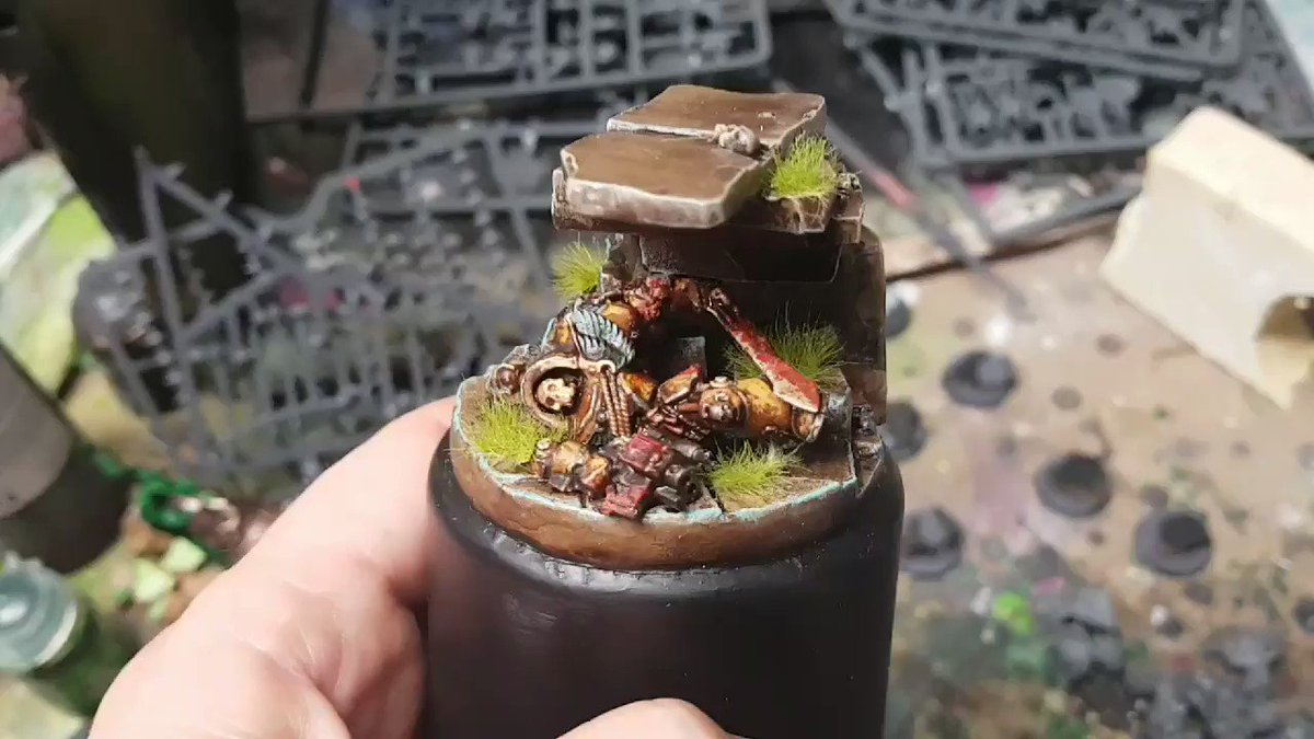 Underwater scene base ready for #resinwater pour will be topped with cracked ice and snow for a space wolf dred #paintingwarhammer #warmongers #40k #gamesworkshop