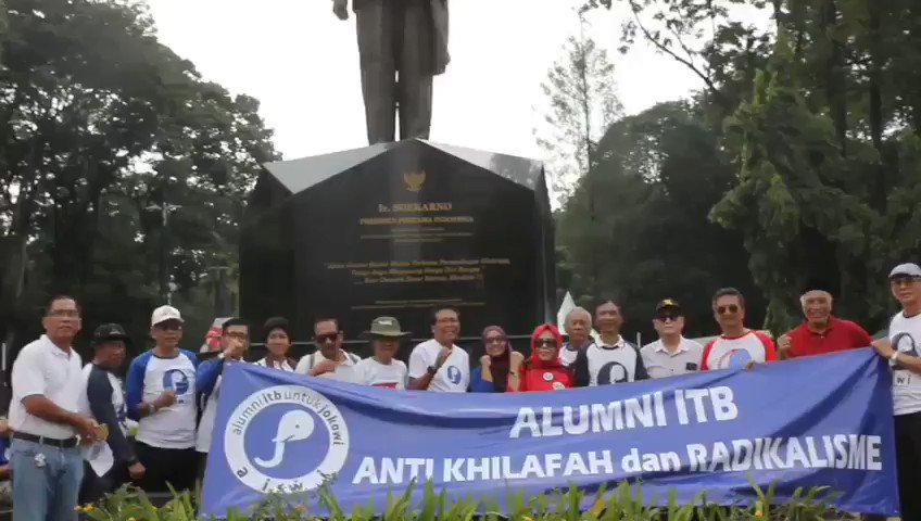 Gerakan Alumni ITB Anti Khilafah, Intoleransi dan Radikalisme (GALI AKAR) mengucapkan selamat kepemimpinan baru Pak Jokowi - Pak KH. Maruf Amin periode 2019-2024. Semoga Indonesia makin maju & jaya! ~ @fadjroeL @jokowi @Kiyai_MarufAmin #RakyatPercayaMK #JokowiMenangLagi
