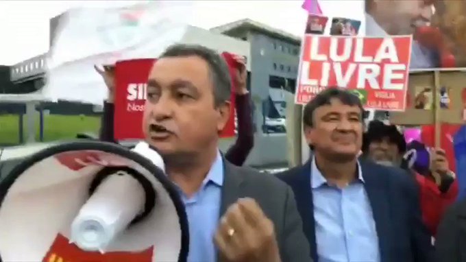 Vídeo incorporado