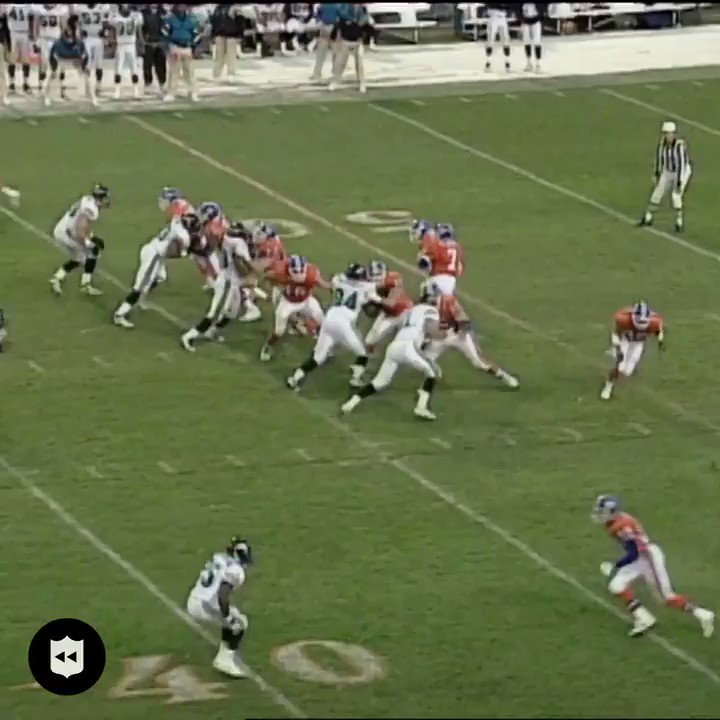 Happy 60th birthday to legend John Elway, author of many -arm moments

 