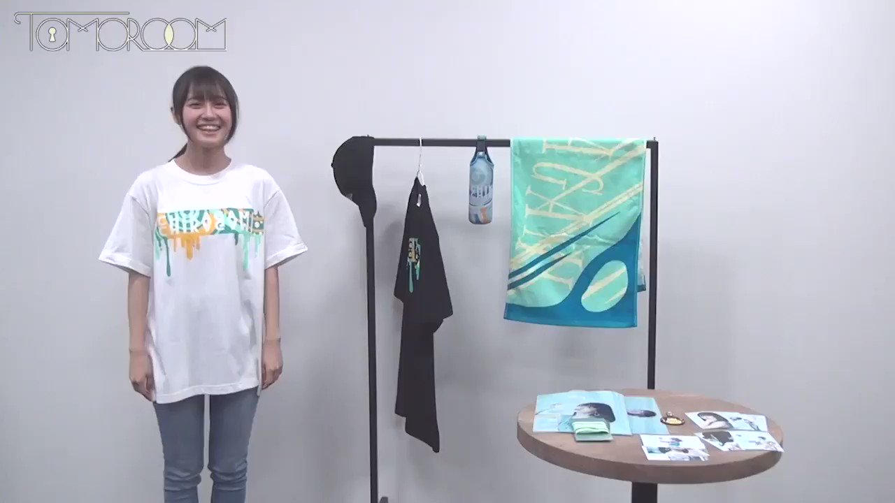 楠木ともり　グッズ　9点 楠木ともり OFFICIAL on X: 