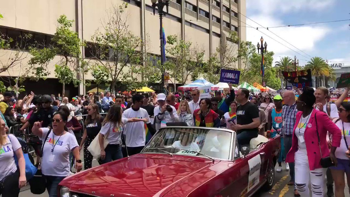 Vaughn Hillyard on Twitter ".KamalaHarris douglasemhoff at SF