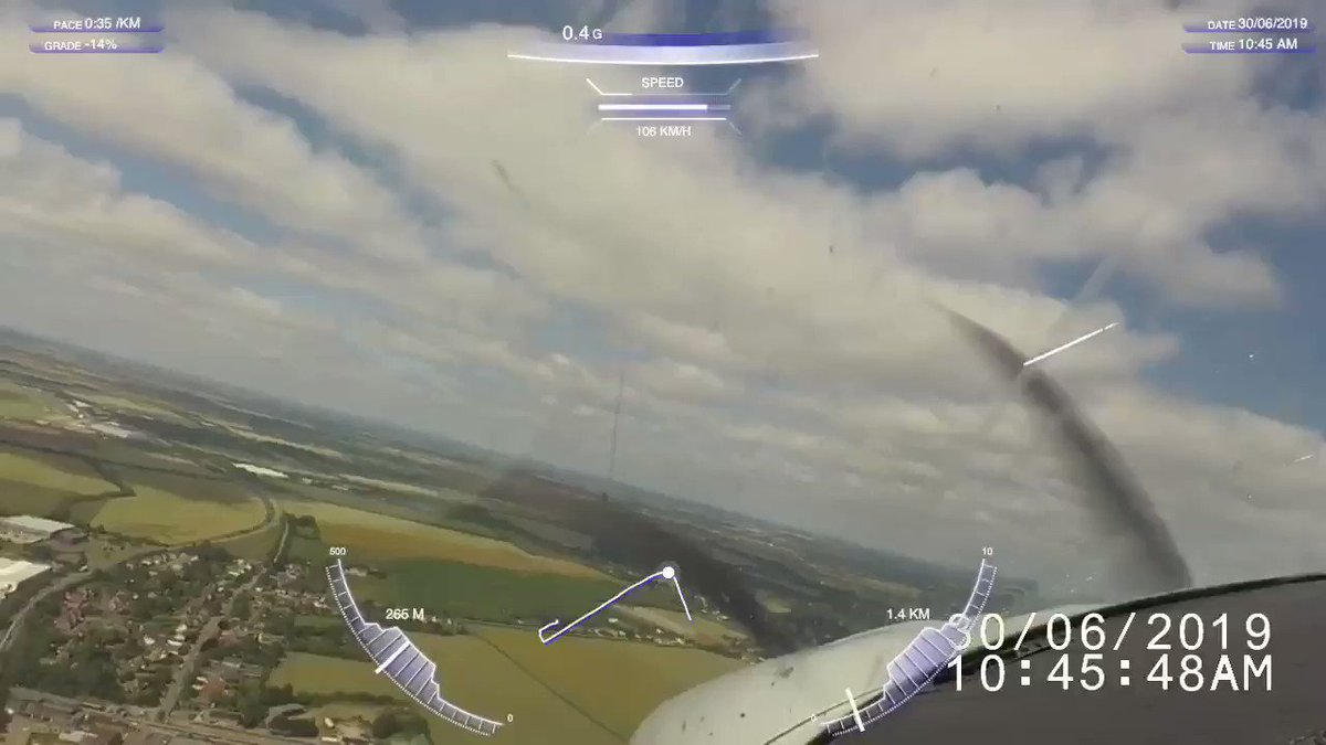 #FlightDeckMonday is approach-base leg/final 🛬 for RW24L @IWMDuxford in #Cessna182 for the inaugural #TwitterPilotsFlyIn #DuxfordTwitterFlyIn Sun June 30 2019 💙✈️ #GirlsWhoFly (No RT on this video) Excellent GA #GenAv hospitality at #Duxford EGSU - thank you! ☺️ #avgeeks