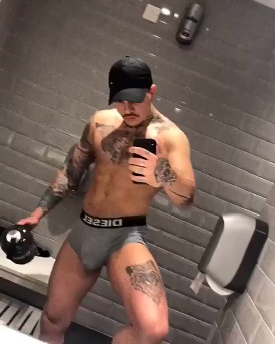 Is that a boomerang or you just happy to see me 🙃😈  #Findom #Cashslave #CashCow #PayPig #Sub #Domme #Payme<a href="/tag/daddy"class="tags"><span>#daddy</span></a><a href="/tag/xxx"class="tags"><span>#xxx</span></a><a href="/tag/findom"class="tags"><span>#findom</span></a><a href="/tag/papi"class="tags"><span>#papi</span></a><a href="/tag/sub"class="tags"><span>#sub</span></a><a href="/tag/domme"class="tags"><span>#domme</span></a><a href="/tag/sugardaddy"class="tags"><span>#sugardaddy</span></a>