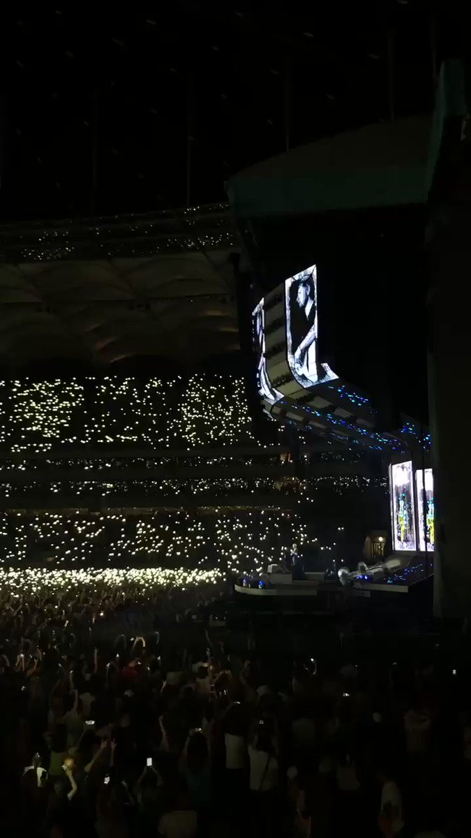 May ➗ (@EdSheeranBE) on Twitter photo 2019-07-03 22:00:47 💕🇷🇴 💕🇷🇴