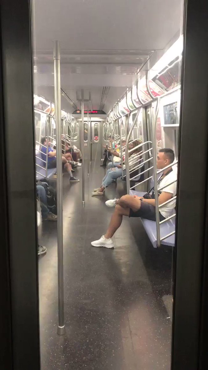 DJ Ross One (@djrossone) on Twitter photo 05/07/2019 23:35:24 ✨NYC✨ ✨NYC✨
