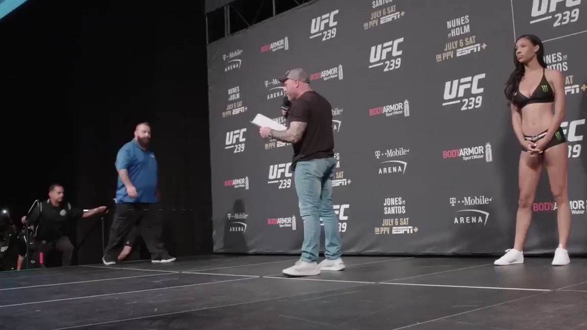 This is gonna be fun. (Via UFC Embedded).