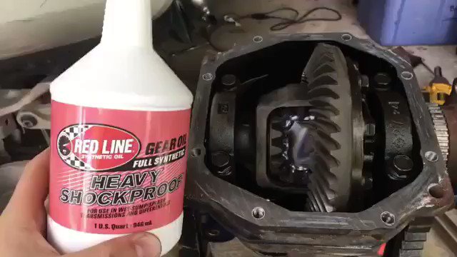 Red Line Oil (@redlineoil) on Twitter photo 2019-07-07 00:21:06 Beautiful #gearoil #differential #350z #nissan350z #drift #driftcar #drifting Beautiful #gearoil #differential #350z #nissan350z #drift #driftcar #drifting