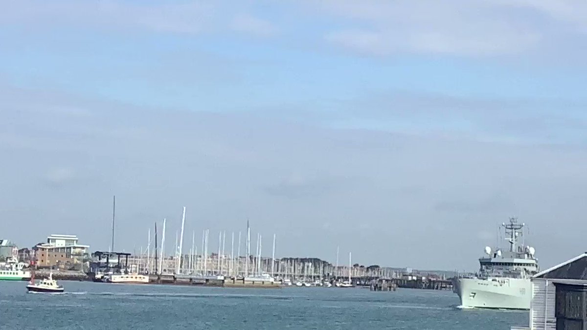 Short pit stop for @HMSEnterprise as she boldly departs #Portsmouth this morning.
Hope to see you soon @houselaus
#BoldlyGo
#TeamPortsmouth
@PortsmthNewsHub @RoyalNavy @UKHO @HMNBPortsmouth @QHMPortsmouth @SercoGroup @MODPolice @NavyLookout @PortsCollGeog