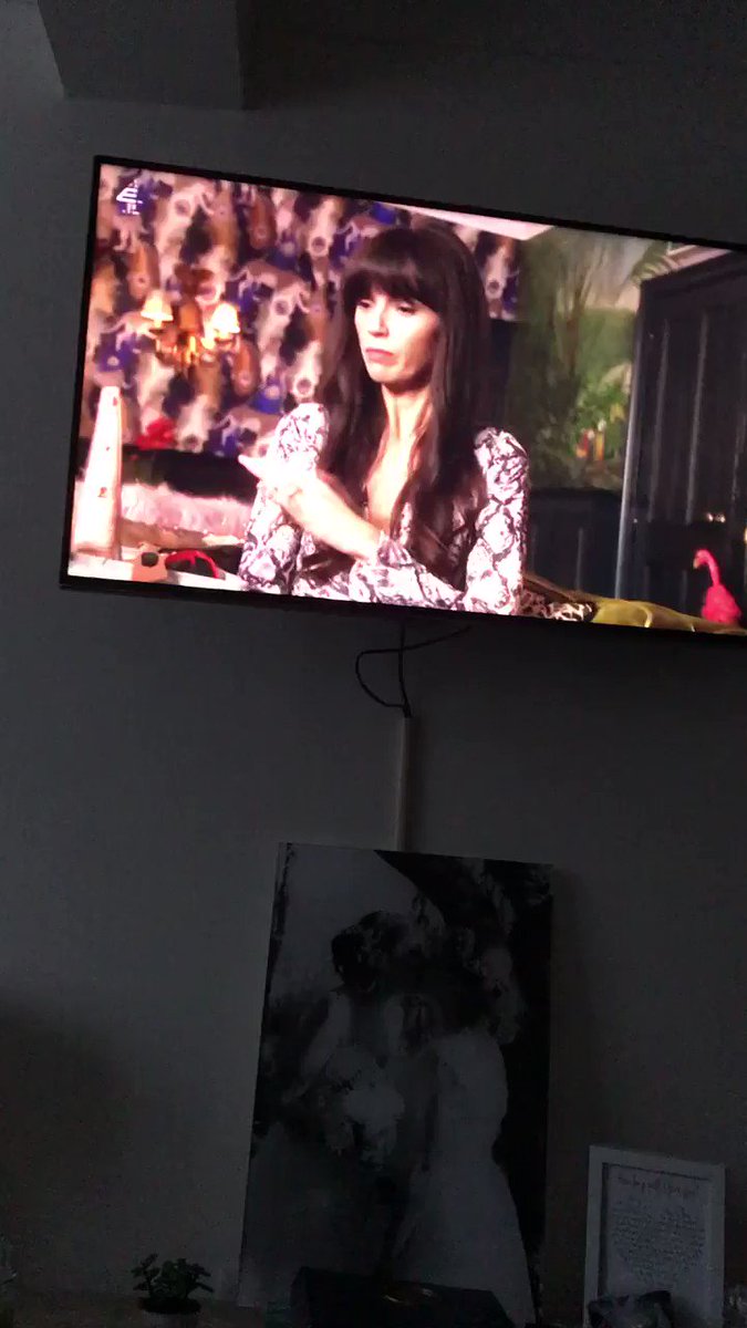 @Busted @JamesBourne @mattjwillis @CharlieSimpson yesterday’s @Hollyoaks opened with a busted number! Love it! https://t.co/zuOOEknh6T