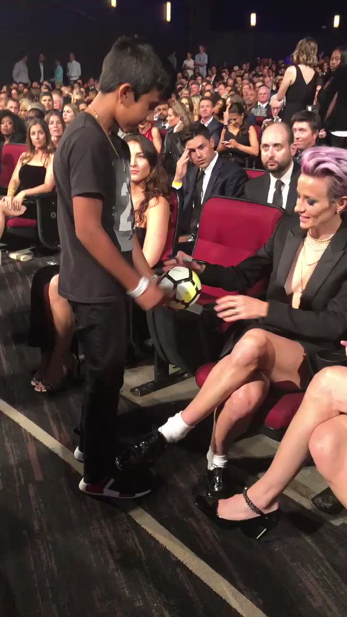 Who these sluts are, anyway?!?! RT @ABCNetwork: Can we get a signed ball, too @mPinoe?! 🤩 #ESPYS