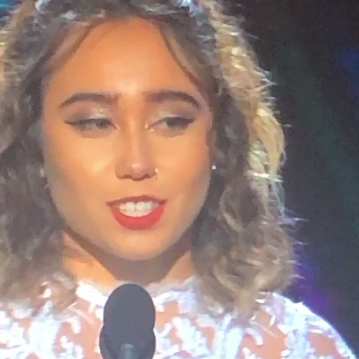RT @nadiacomaneci10: Congrats @katelyn_ohashi @ESPYS #womenpower https://t.co/MKQCv1foLL