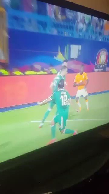 palace wants 100M ยฃ for zaha #AFCON2019 #CIVALG
