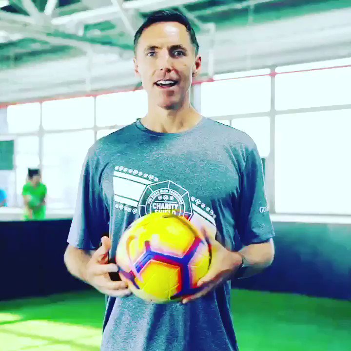 West coast footie! Join @stevenash + friends for a hilariously fun night in the pub followed by a hot day of #coed, 5-a-side #soccer and shenanigans at the #CharityShield #LA (Oct. 4/5th)! Register to own a team + dine with Steve, play on a team, or both: http://www.stevenash.org/shield .