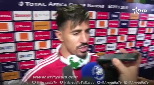 #كأس_إفريقيا_للأمم2019|دور ربع النهائي|#بغداد_بونجاح لاعب #المنتخب_الجزائري بعد الفوز على #كوت_ديفوار " أشكر كل الجماهير التي دعمتني اليوم. وأعتذر مرة أخرى على تضييع ضربة الجزاء".#كأس_امم_افريقيا_2019 #الجزائر_كوت_ديفوار
