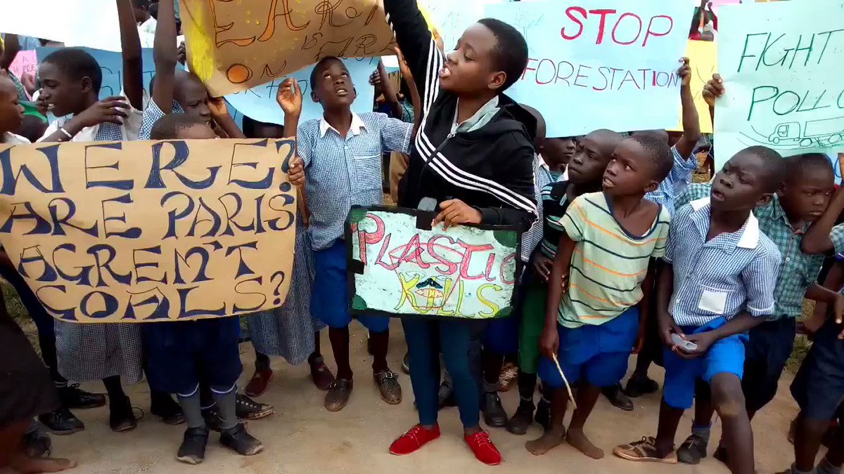 We've just started, crowds are swelling. Stay tuned for Uganda's largest #ClimateStrike #FridaysForFuture @GretaThunberg @Greenpeace @350 #BanPlasticUG @SwedeninUG