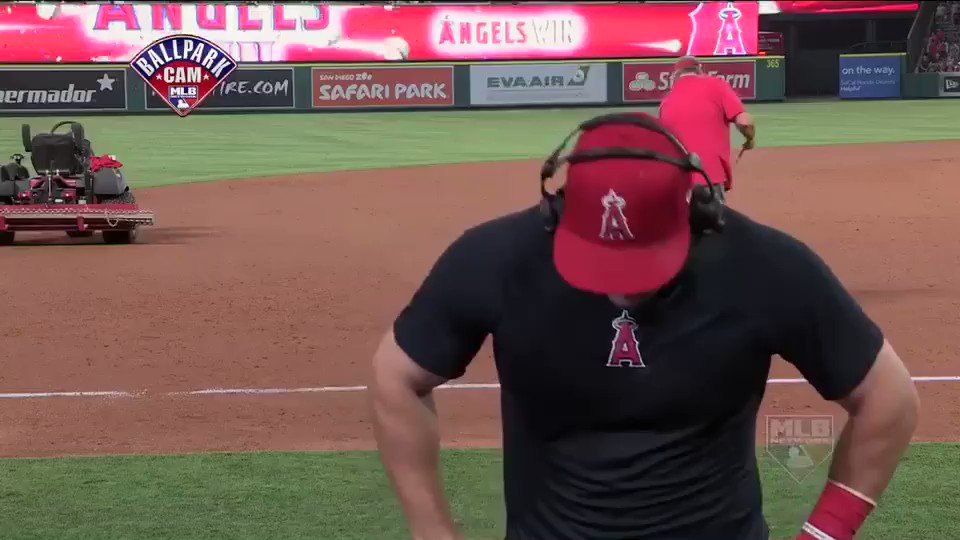 @KellyNash's photo on Mike Trout