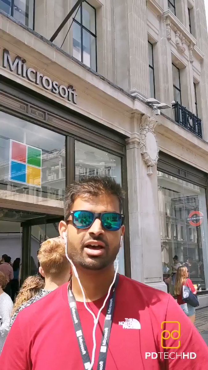 Here's my first IGTV video recapping the experience at the @MicrosoftStore in London the other day. #MicrosoftLDN Full vid 👇🏽https://www.instagram.com/tv/Bz3IAfDlx7y/?igshid=ds7vz950ebbu …