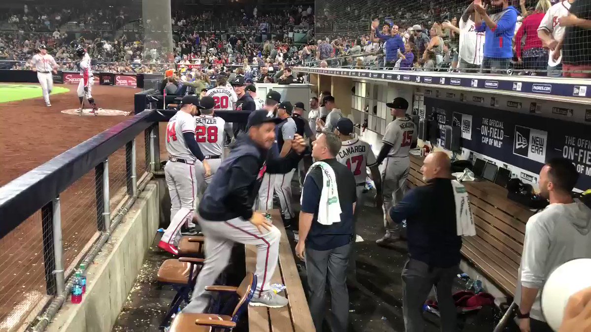 I know y’all hear that Chop... a big 2-run double from Tyler Flowers makes it 7-4 #Braves in the 10th inning over the #Padres. @FOXSportsBraves