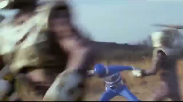 マロン 栗山 久輝 男の子ってこういうのが好きなんでしょ レジェンド大戦 アカ 行くぞみんな スーパー戦隊 全ての力を結集して地球を守るんだ 日本では第一話でパワーレンジャーでは最終回に過去のパワーレンジャー 俳優さんも出た が集結して
