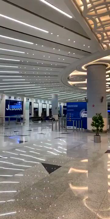 عد اد جدة Pa Twitter تم تعبئة الاكواريوم او حوض السمك في مطار الملك عبدالعزيز الجديد بالمياه و تبقى اضافة الأسماك و باقي الحيوانات البحرية Https T Co Kdrd32p1im Twitter
