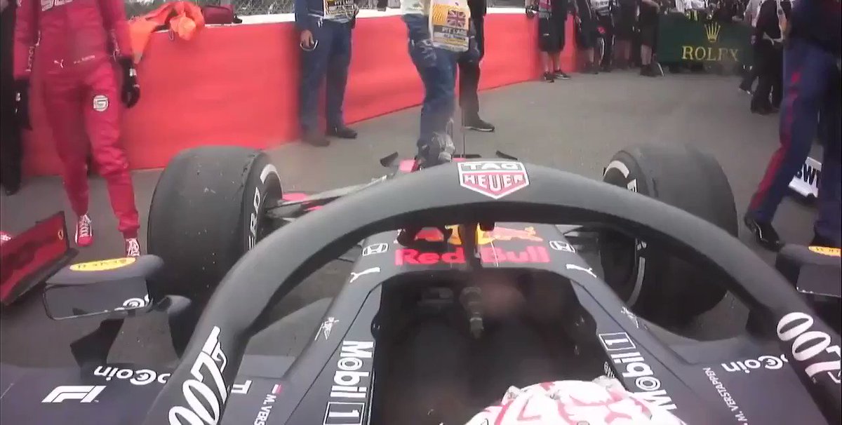 Seb straightly went to apologize to Max Verstappen after the race ๐ค
๐ฅ @FiftyBucksss
#BritishGP ๐ฌ๐ง #Vettel #Seb5 #F1