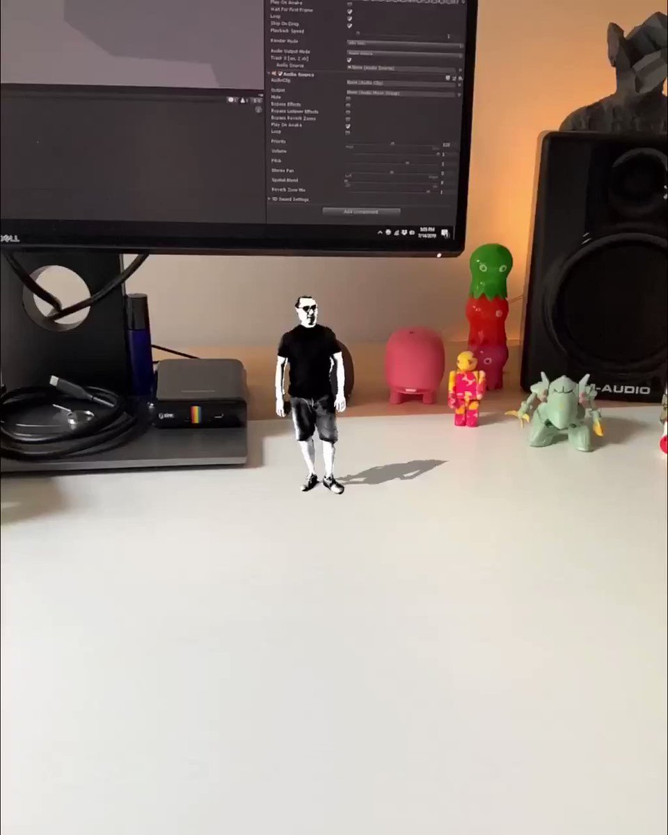 With great power comes great responsibility β Goofing around with the new @Depthkit pro and Kinect Azurβ Realtime handheld AR β @bonjourdpt #augmentedreality #mixedreality #AR #XR #depthkit #kinect #arkit #madewithunity