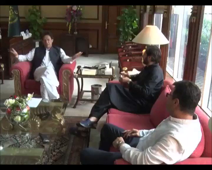 Had a wonderful meeting with @ImranKhanPTI & I extended my full support for the PM Shelter Homes project for the deserving people. Also requested for a Cricket Academy for the youth of FATA #HopeNotOut.