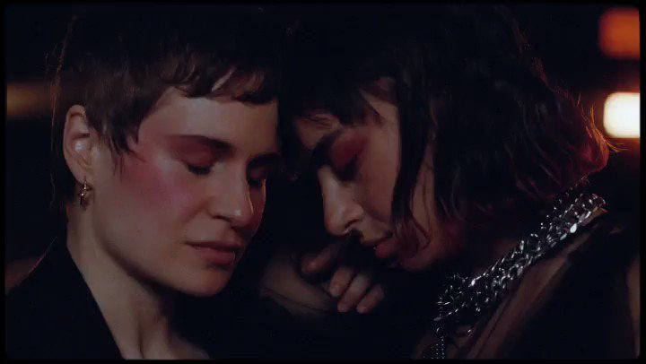 Charli (@charli_xcx) on Twitter photo 2019-07-15 17:04:02 π₯ NEW VIDEO π₯ COMING ON WEDS π₯ FT @QUEENSCHRISTINE π₯PS ITβS MY MOST FAVORITE VIDEO IβVE EVER MADE! π₯AHHπ₯ π₯ NEW VIDEO π₯ COMING ON WEDS π₯ FT @QUEENSCHRISTINE π₯PS ITβS MY MOST FAVORITE VIDEO IβVE EVER MADE! π₯AHHπ₯