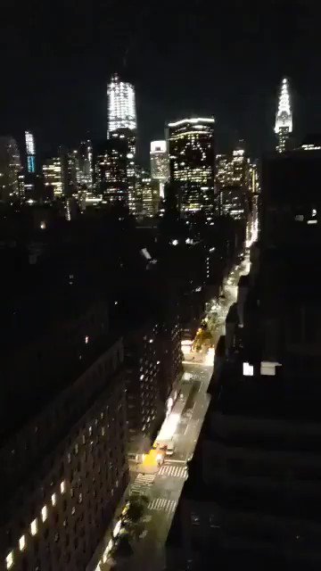 The views from this apartment is everything. @walekizzlez #newyorkcity