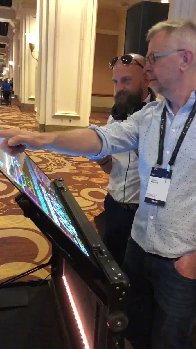 I think my #DigitalWorkplace needs this display, don’t you?? Vote it up for my manager @SethPat 😜#MSInspire