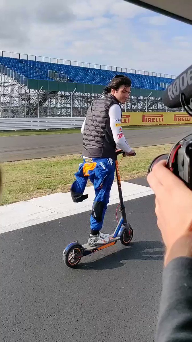 On my way to watch the new #McLarenUnboxed like…
http://mclrn.co/UK19Unboxed